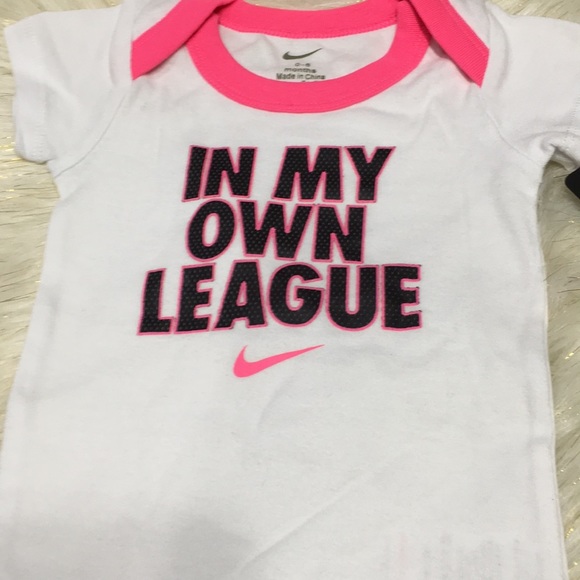 Nike Baby Girl Onsie - Picture 2 of 7